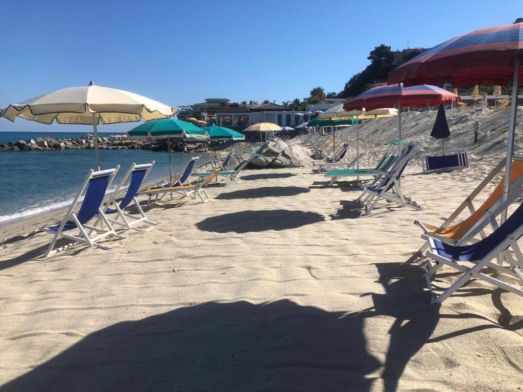 Residenza Gherly Aparthotel Capo Vaticano Kültér fotó