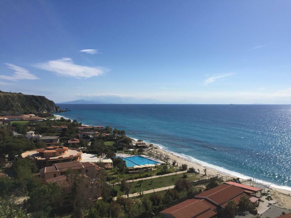 Residenza Gherly Aparthotel Capo Vaticano Kültér fotó