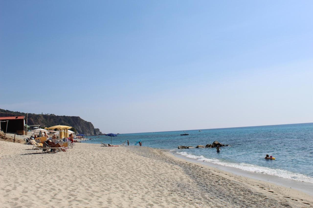 Residenza Gherly Aparthotel Capo Vaticano Kültér fotó