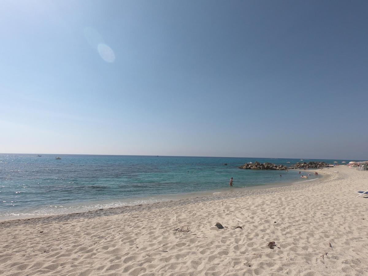 Residenza Gherly Aparthotel Capo Vaticano Kültér fotó