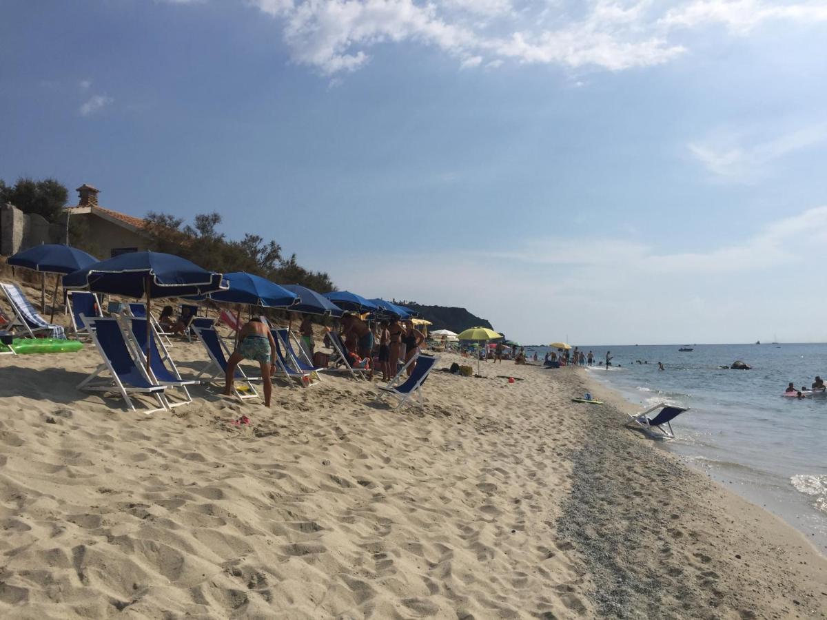 Residenza Gherly Aparthotel Capo Vaticano Kültér fotó