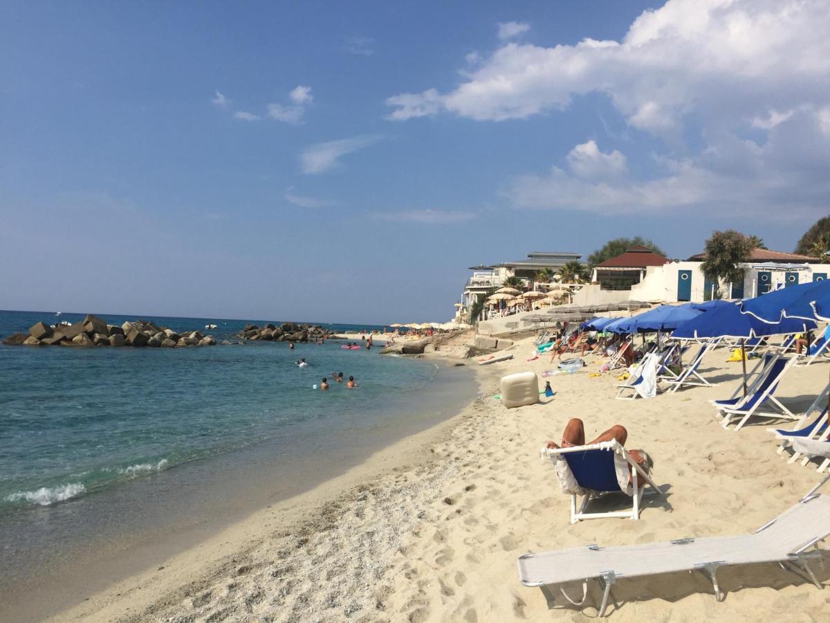 Residenza Gherly Aparthotel Capo Vaticano Kültér fotó