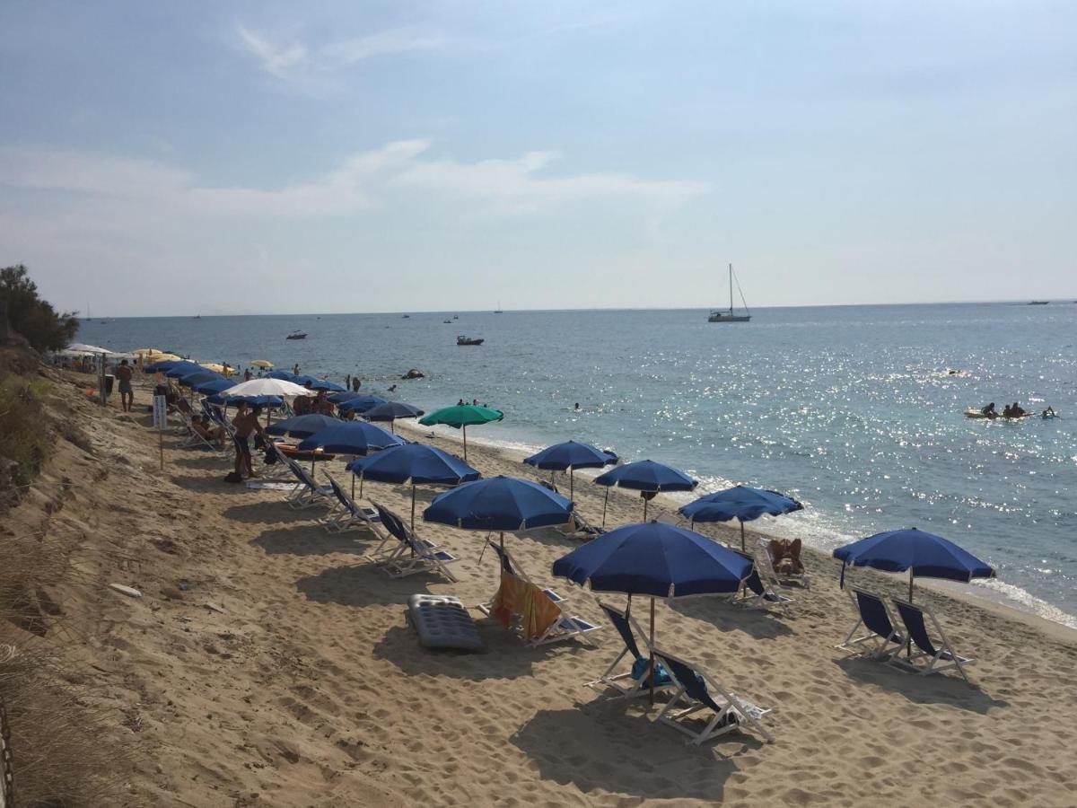 Residenza Gherly Aparthotel Capo Vaticano Kültér fotó